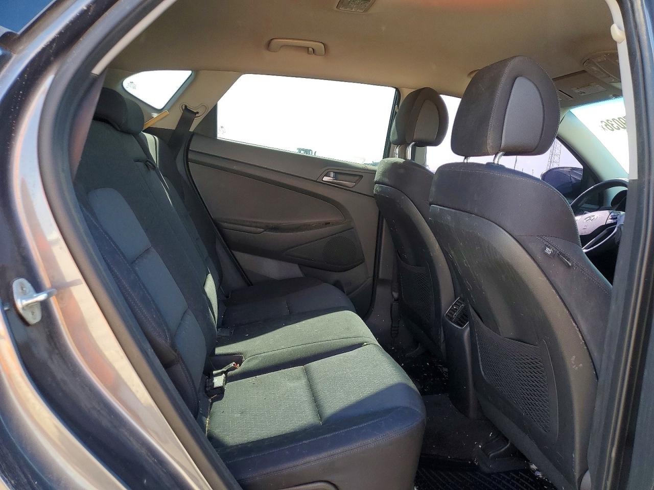2017 HYUNDAI TUCSON