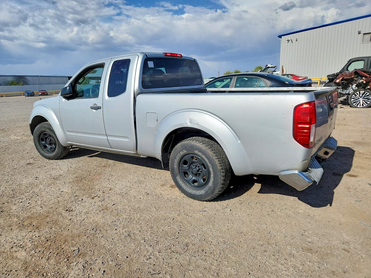2016 NISSAN FRONTIER