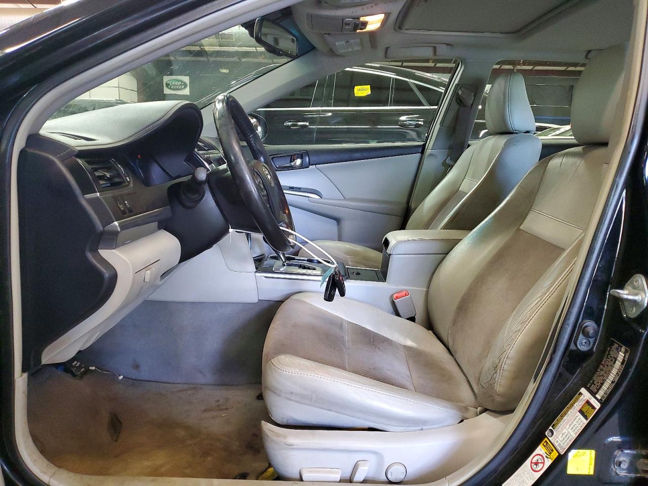 2012 TOYOTA CAMRY SOLA