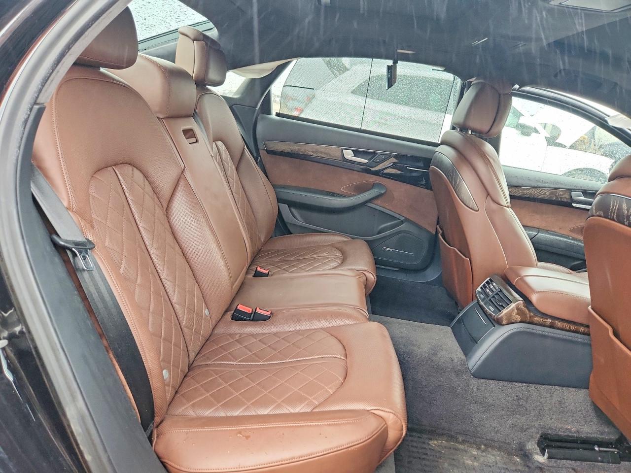 2015 AUDI A8