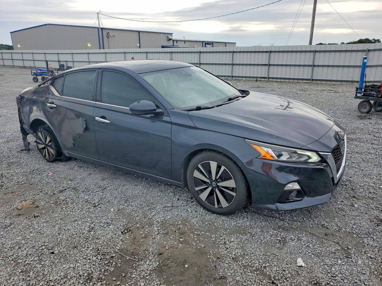 2019 NISSAN ALTIMA
