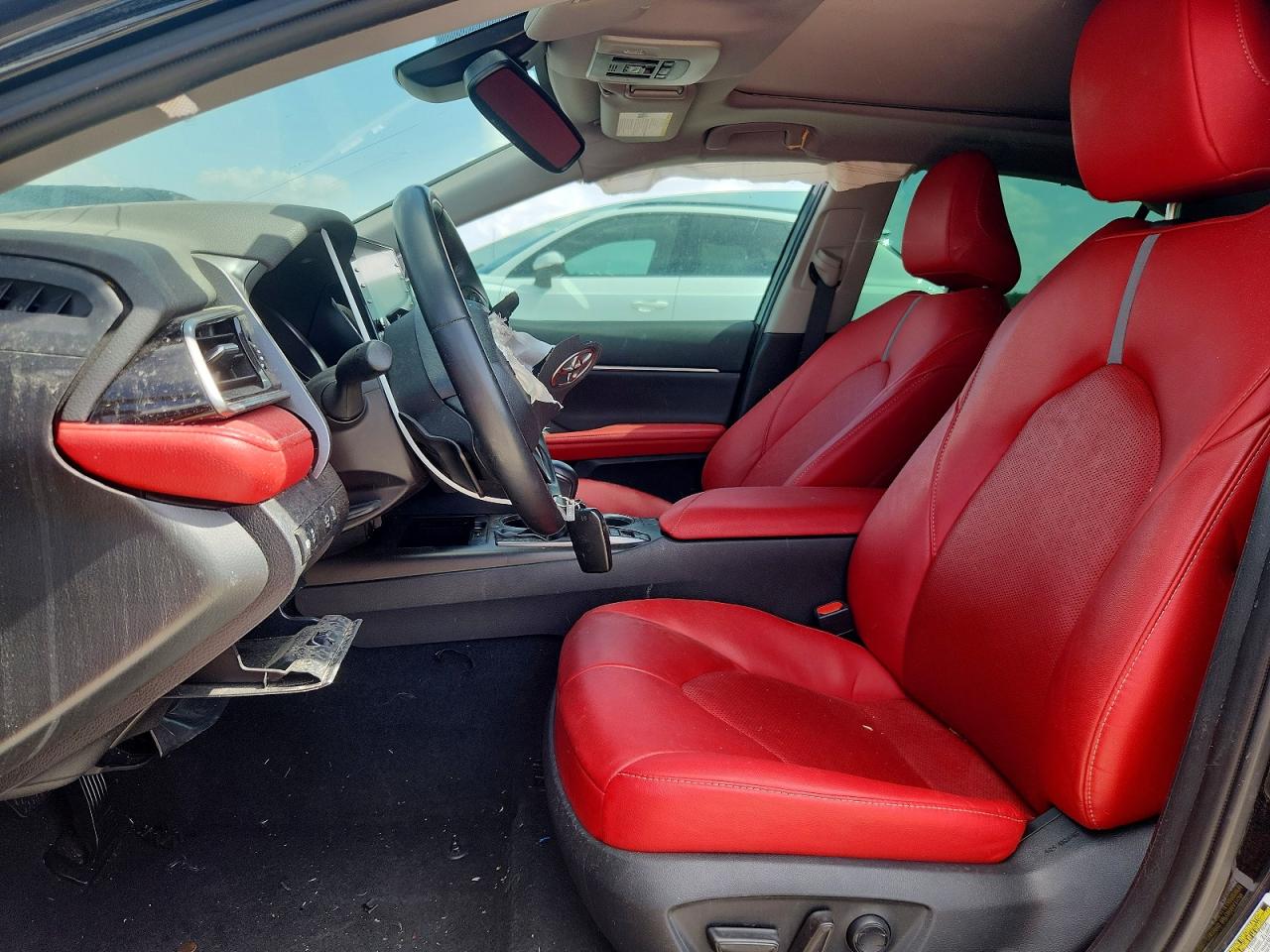 2024 TOYOTA CAMRY
