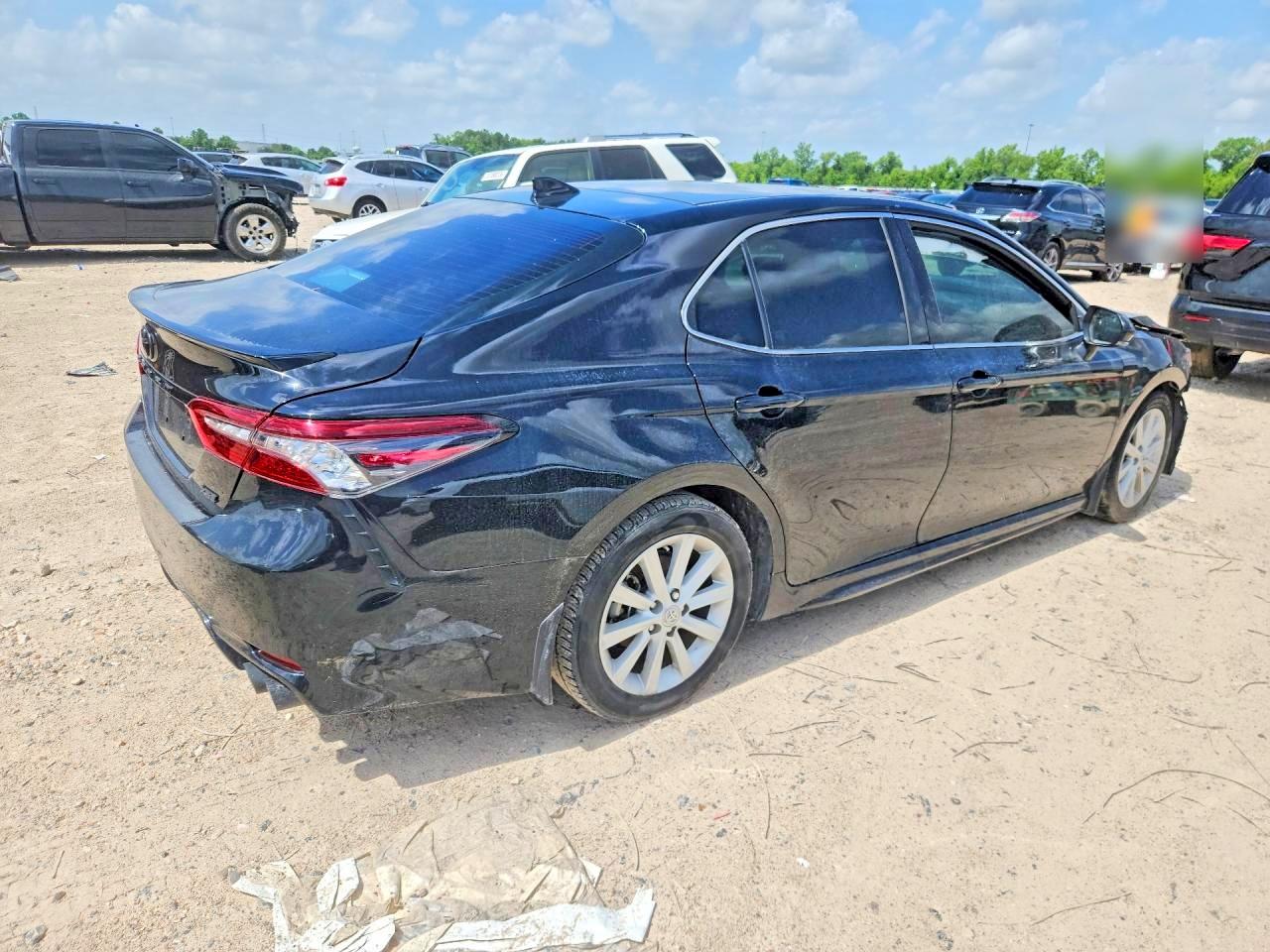 2024 TOYOTA CAMRY