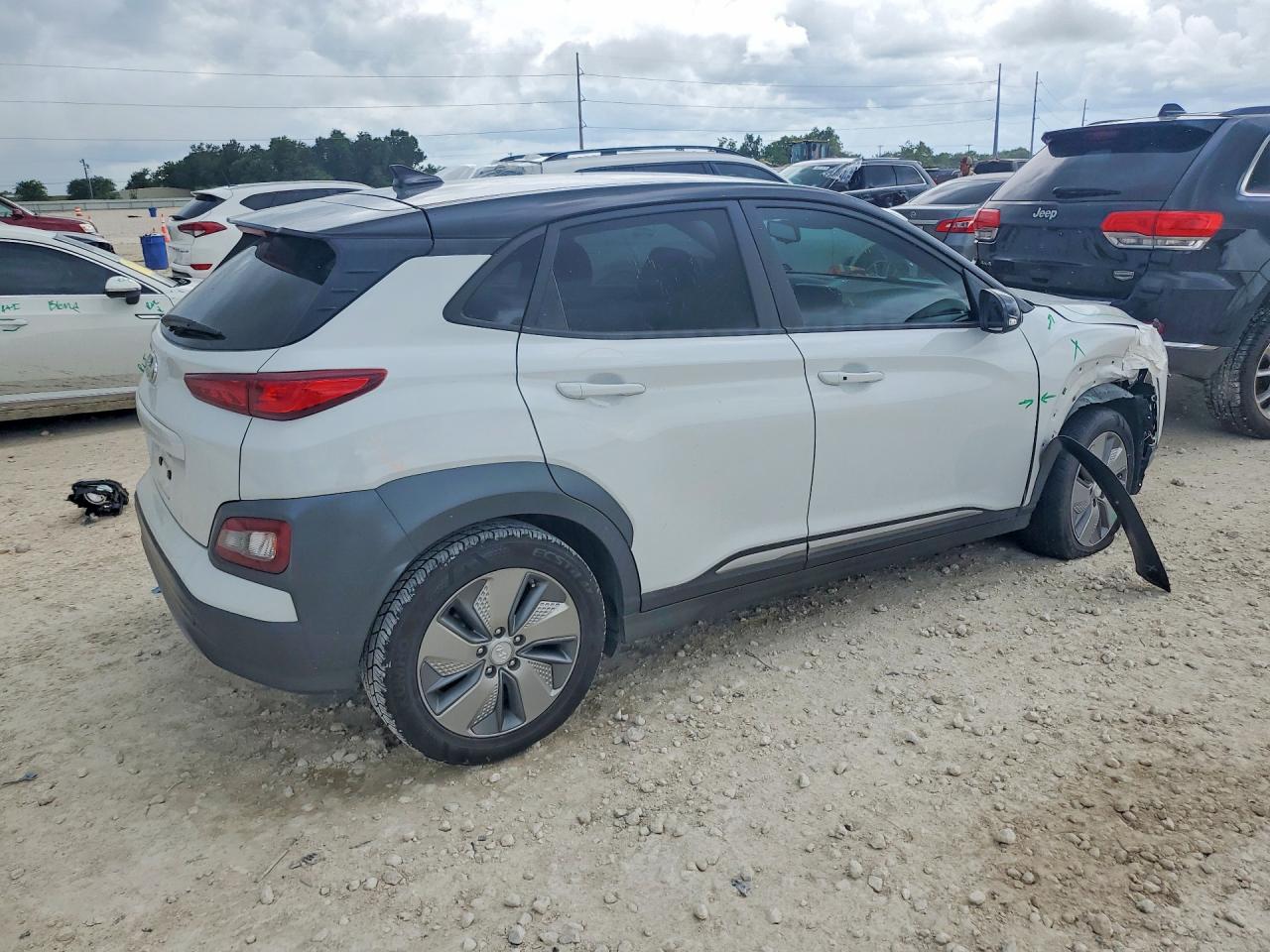 2020 HYUNDAI KONA