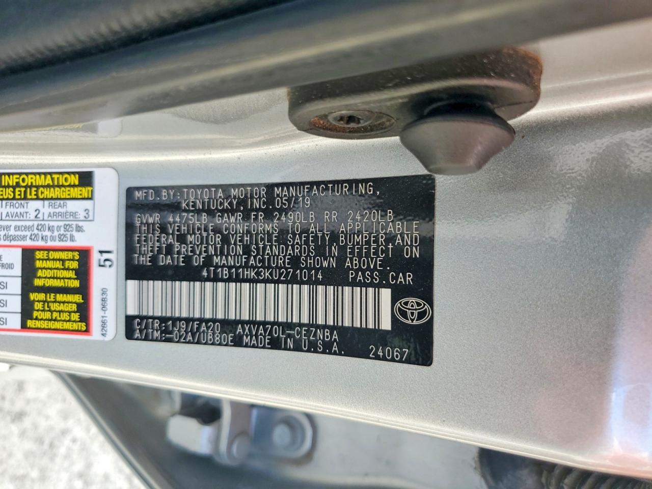 2019 TOYOTA CAMRY