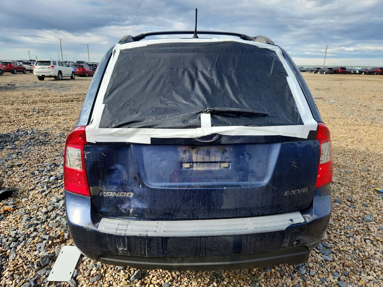 2008 KIA RONDO