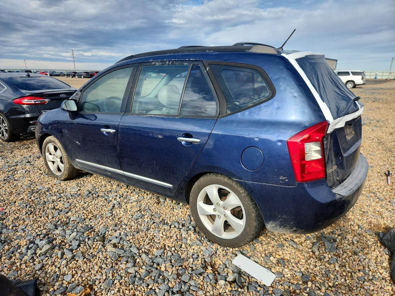 2008 KIA RONDO
