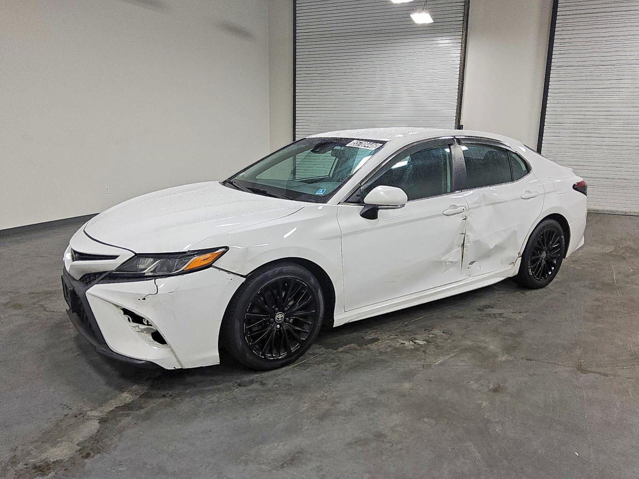 2020 TOYOTA CAMRY