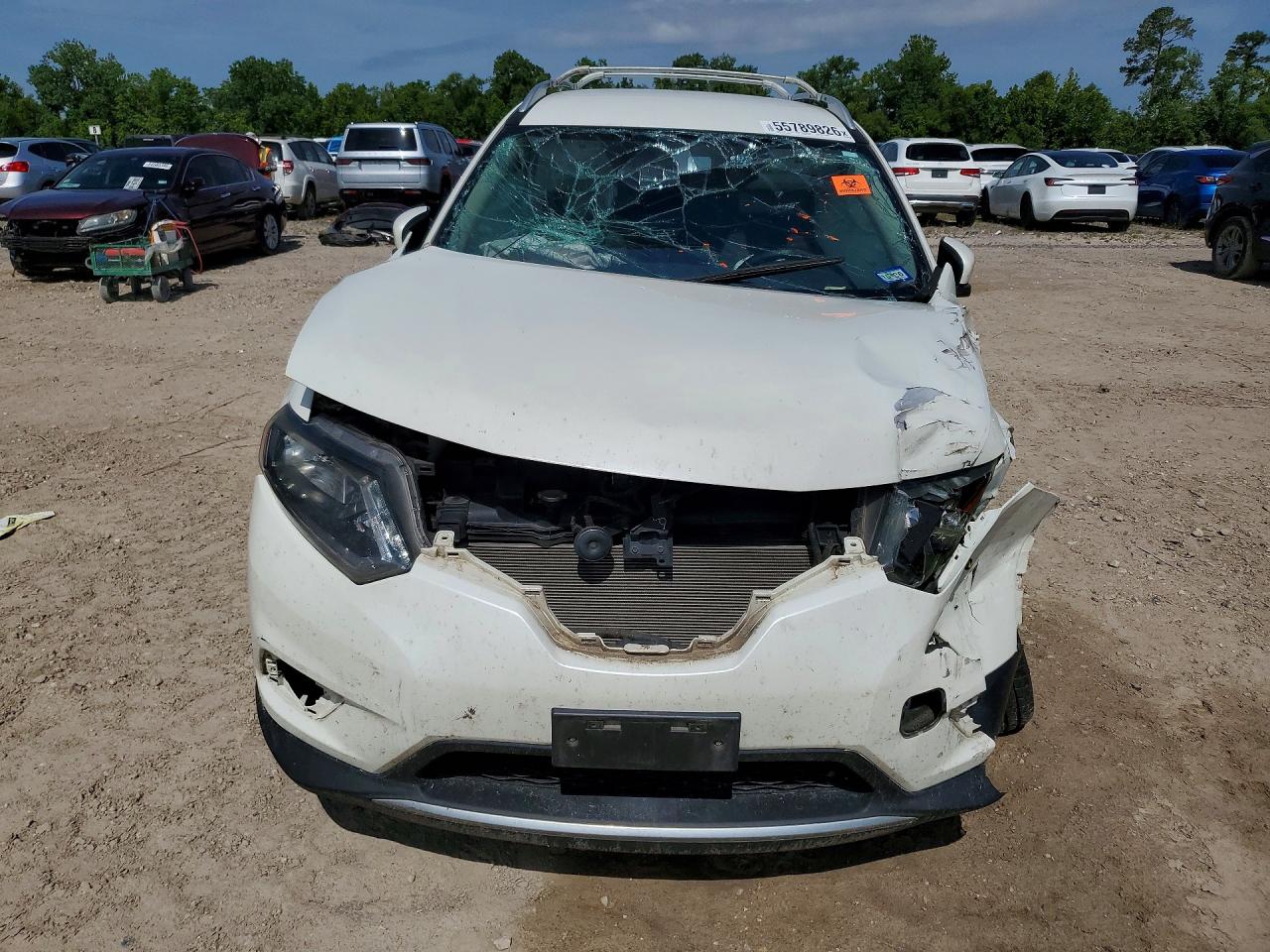 2015 NISSAN ROGUE