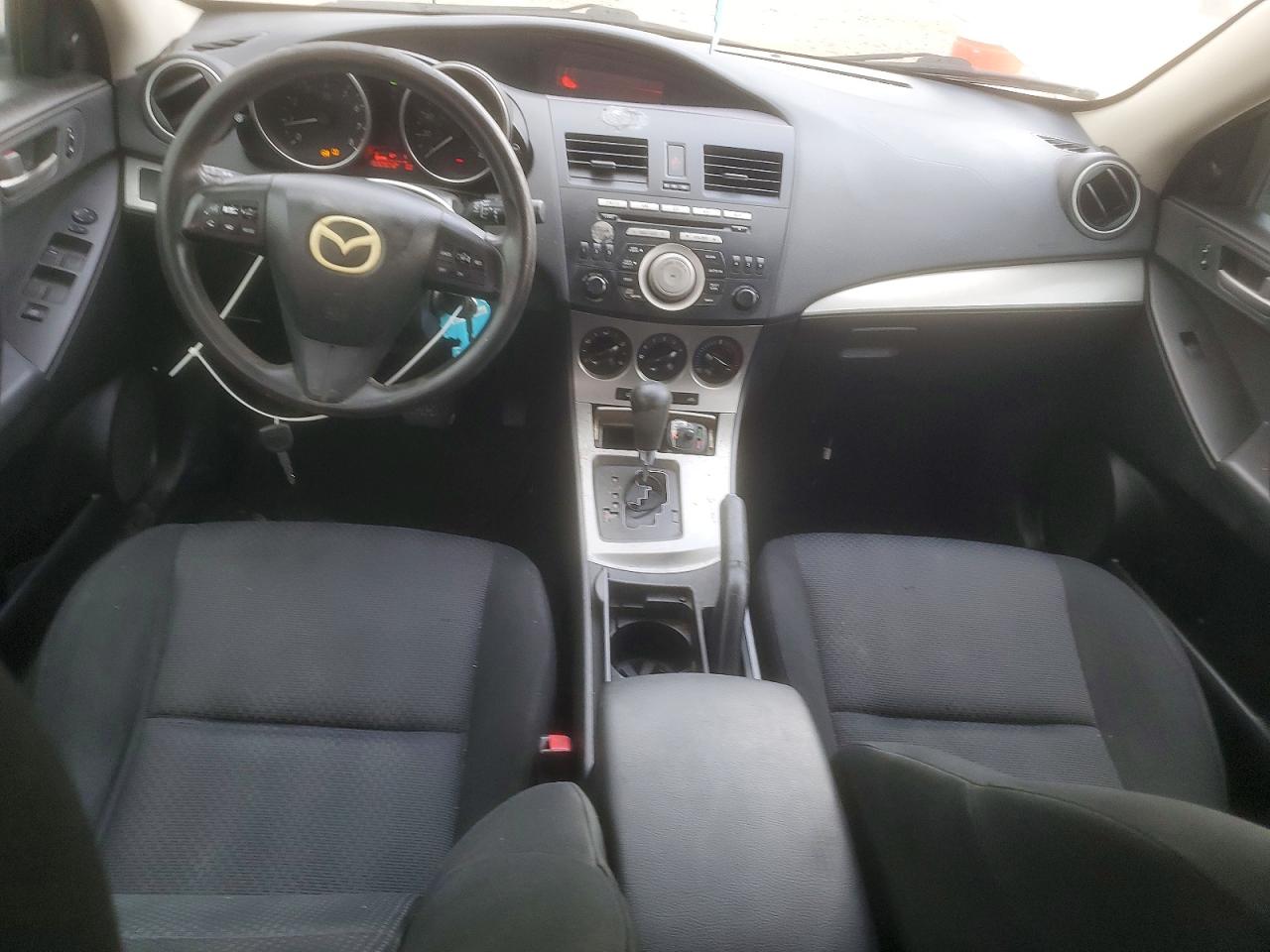 2010 MAZDA 3