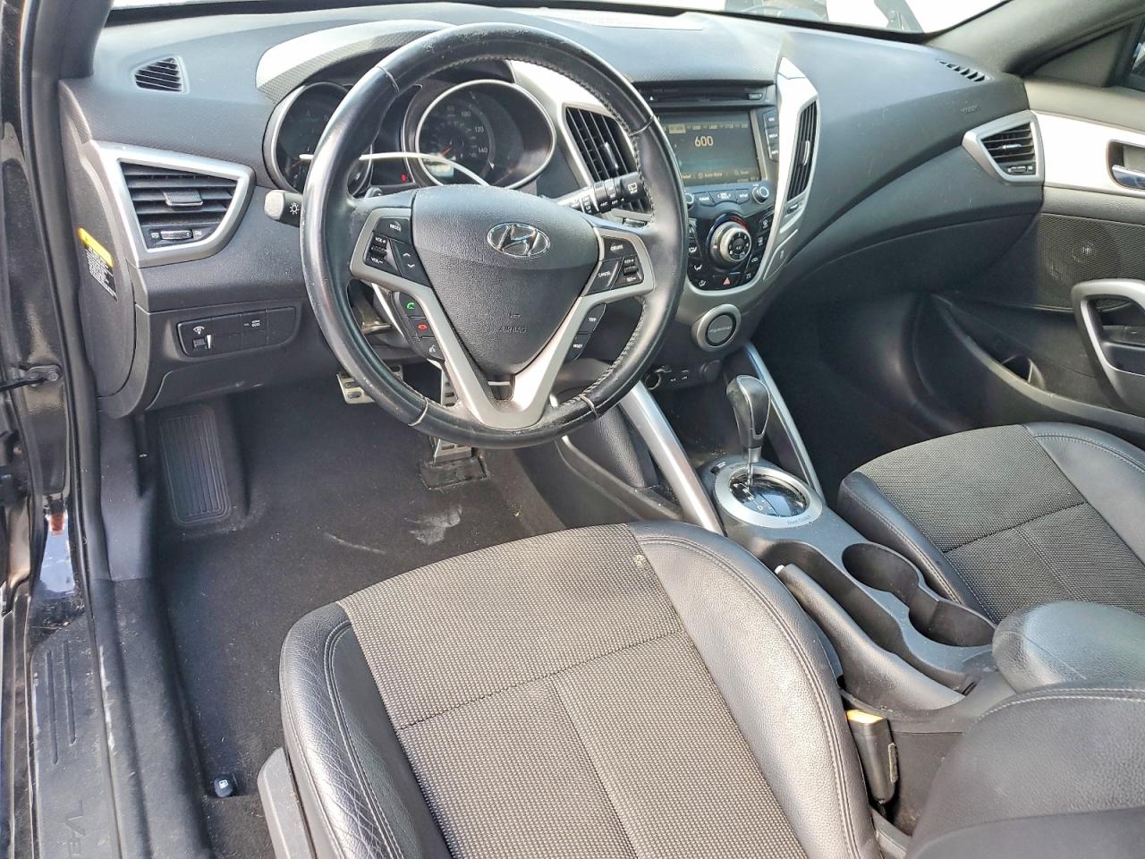 2016 HYUNDAI VELOSTER