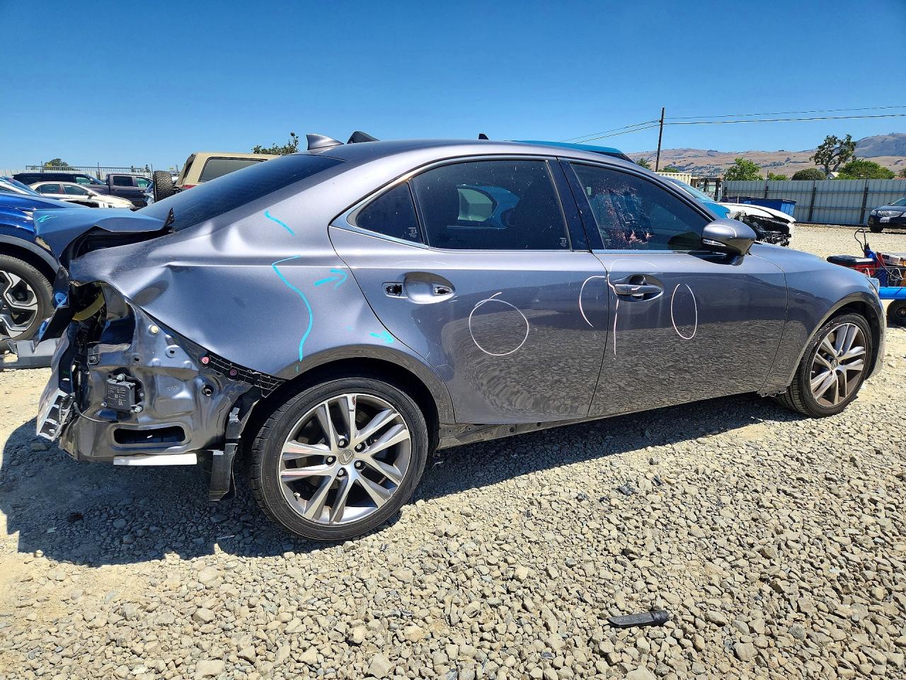 2019 LEXUS IS