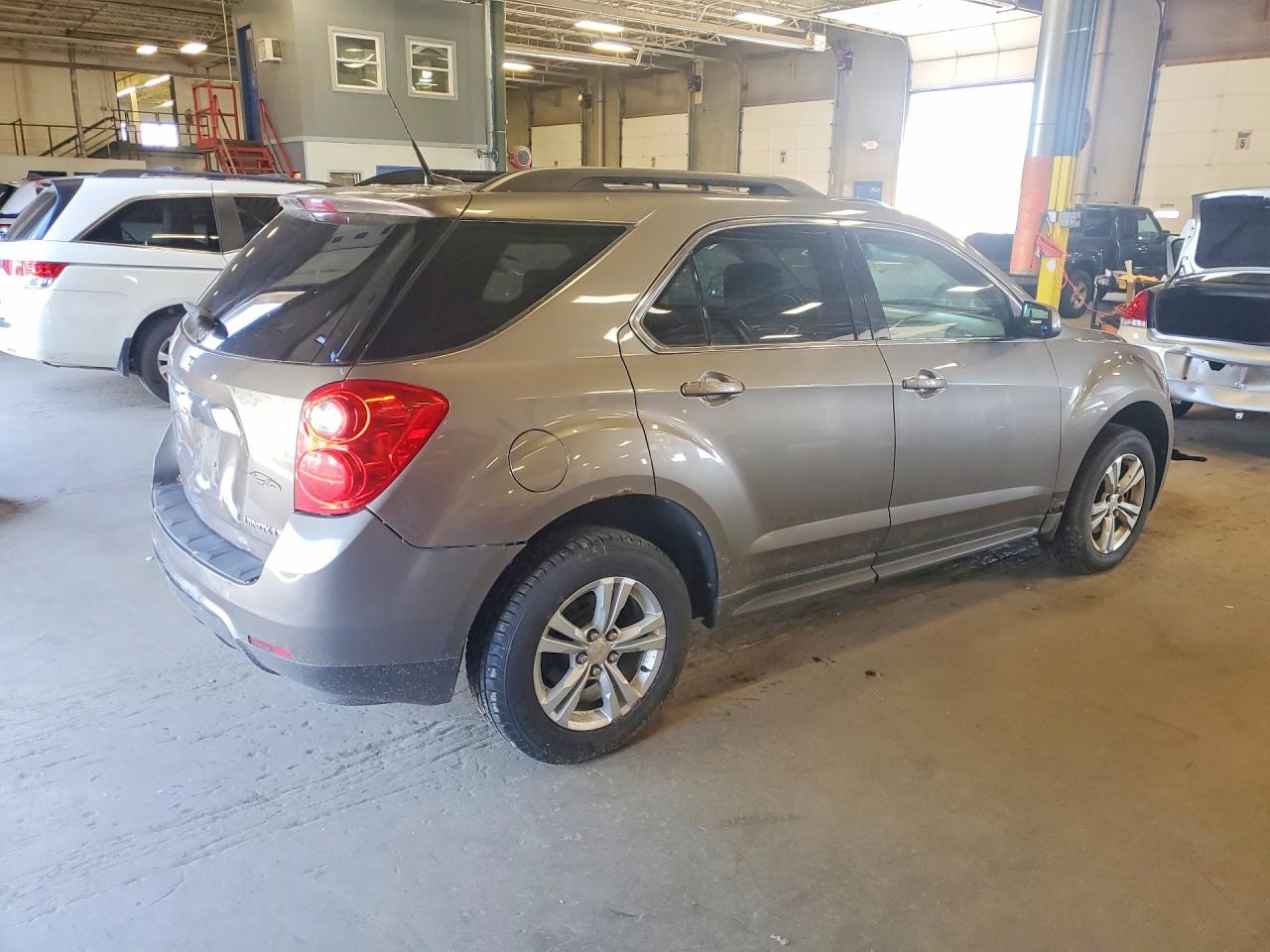 2011 CHEVROLET EQUINOX