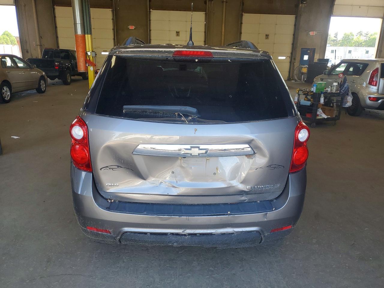 2011 CHEVROLET EQUINOX