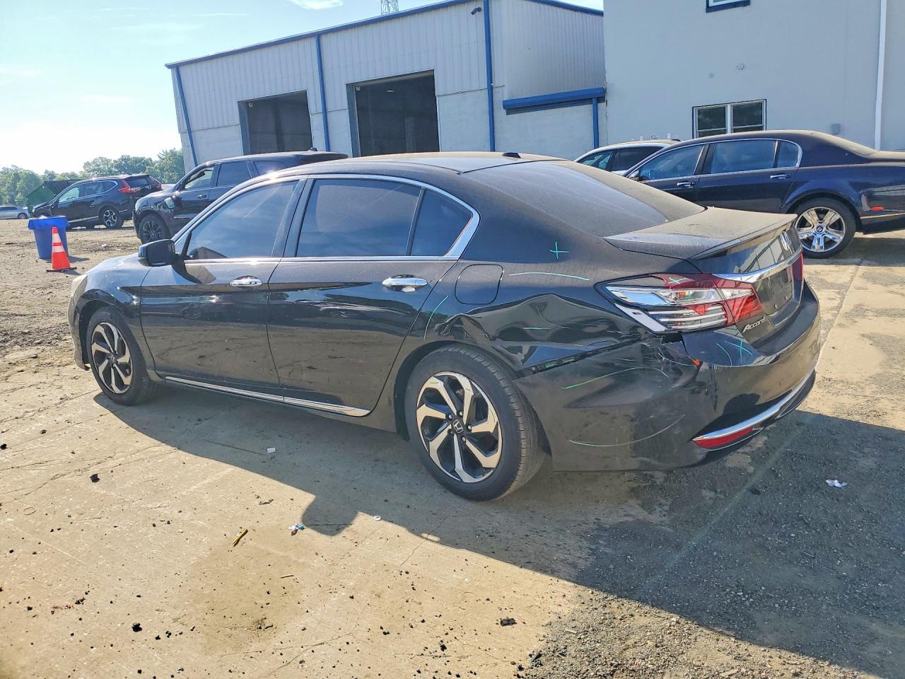 2016 HONDA ACCORD