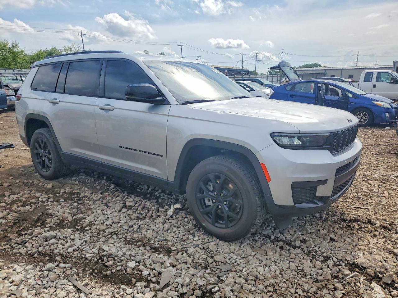 2024 JEEP CHEROKEE