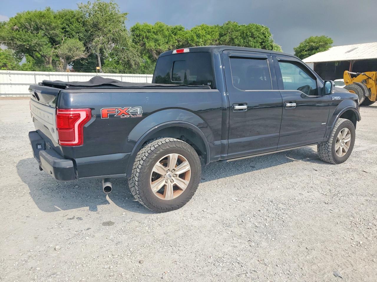 2017 FORD F150