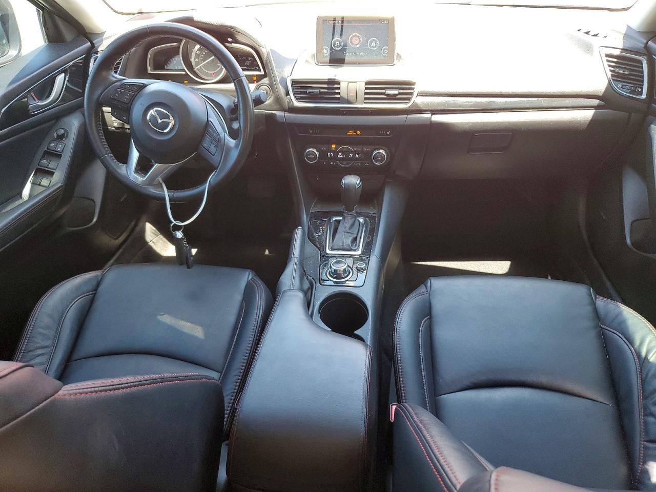 2015 MAZDA 3