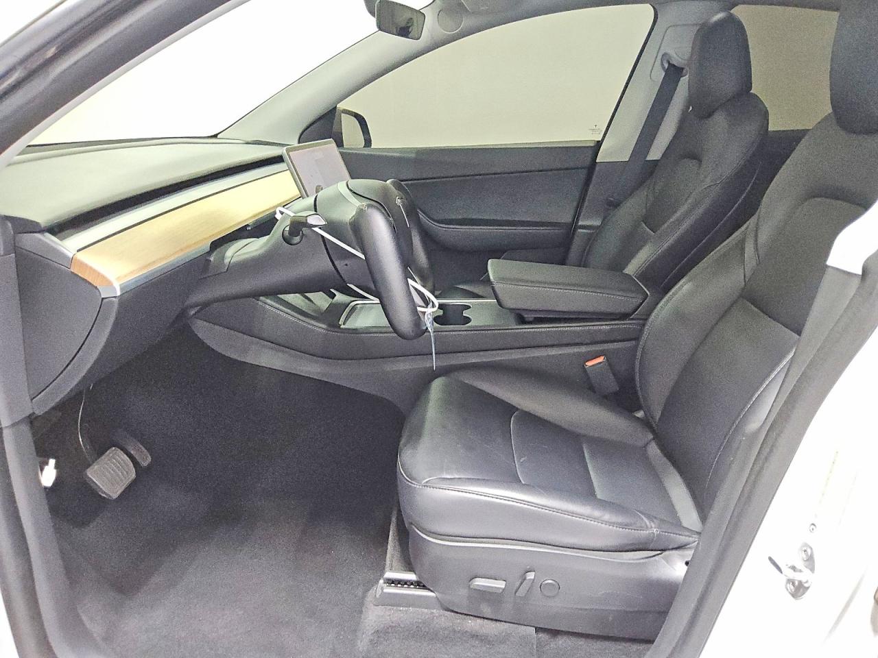 2020 TESLA MODEL Y