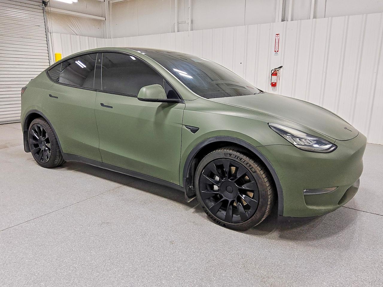 2020 TESLA MODEL Y