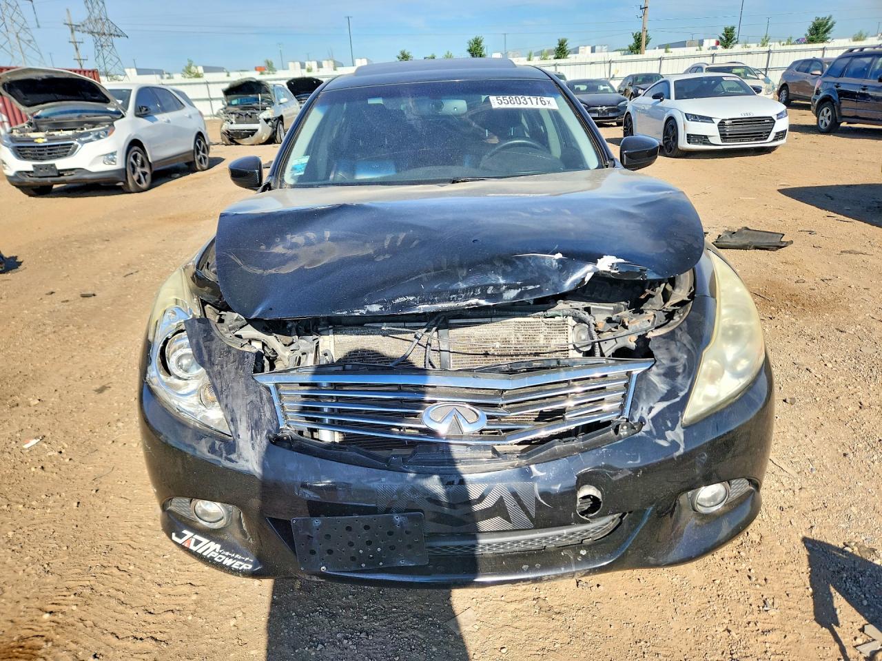 2013 INFINITI G37