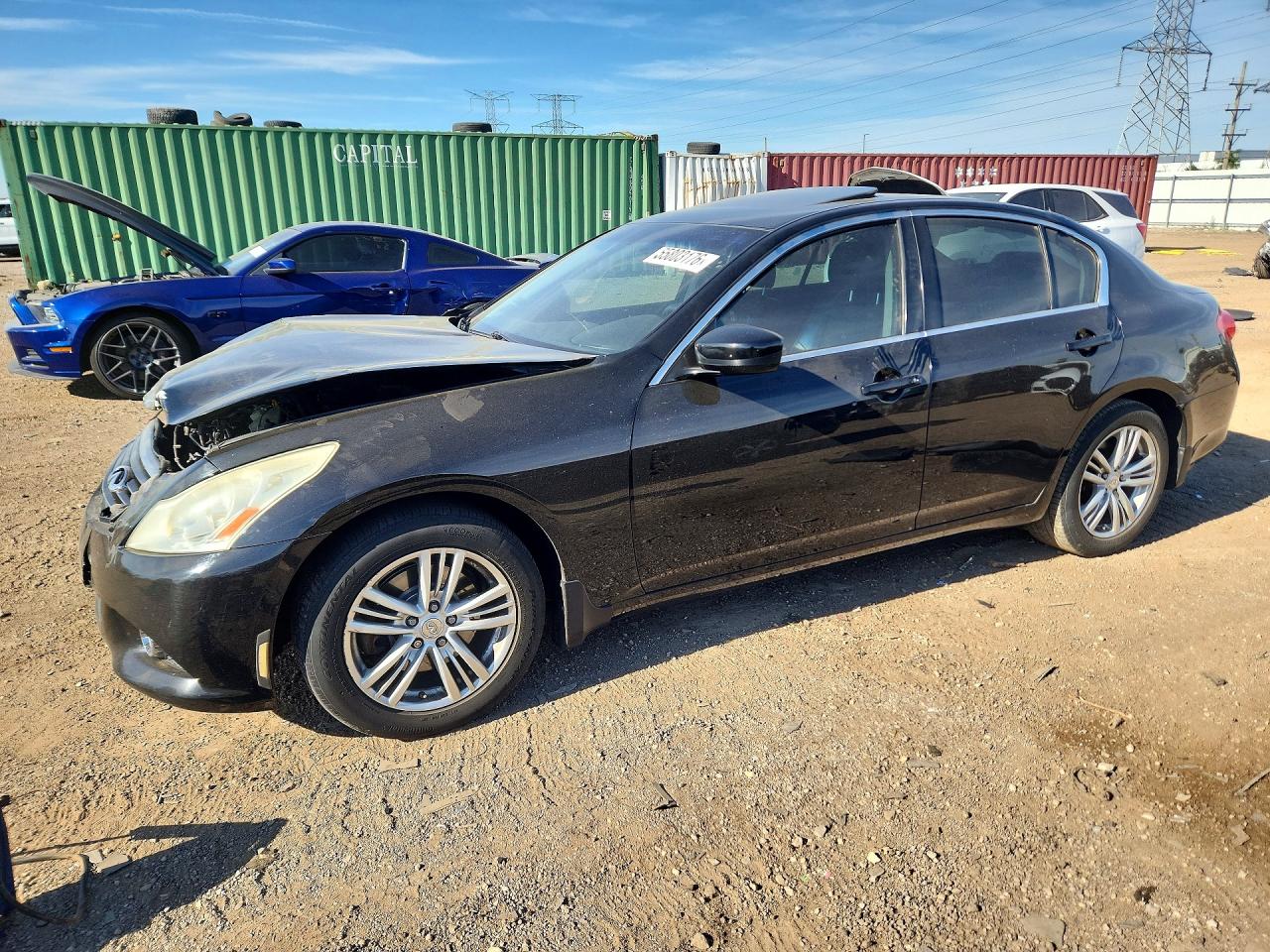 2013 INFINITI G37