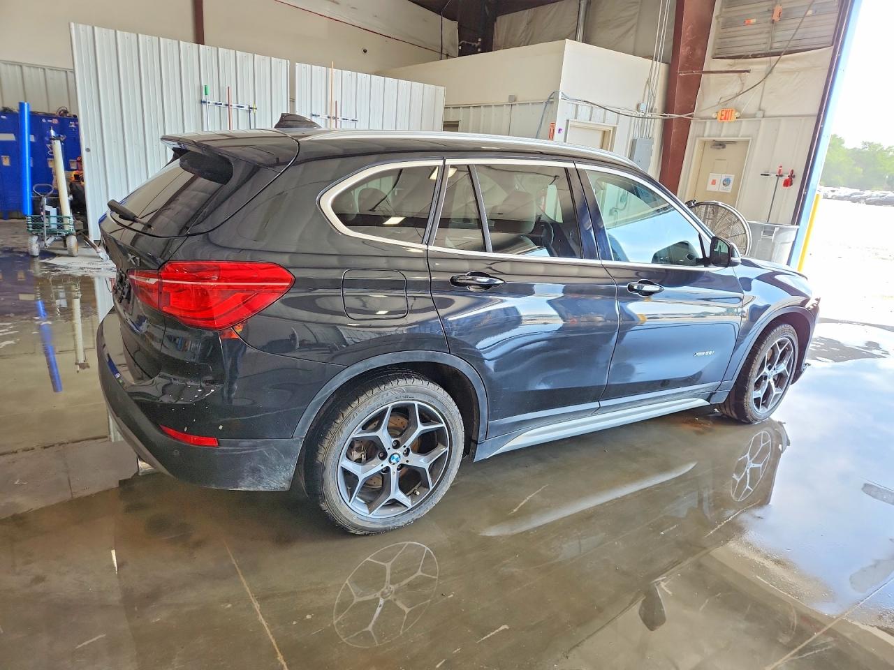 2016 BMW X1