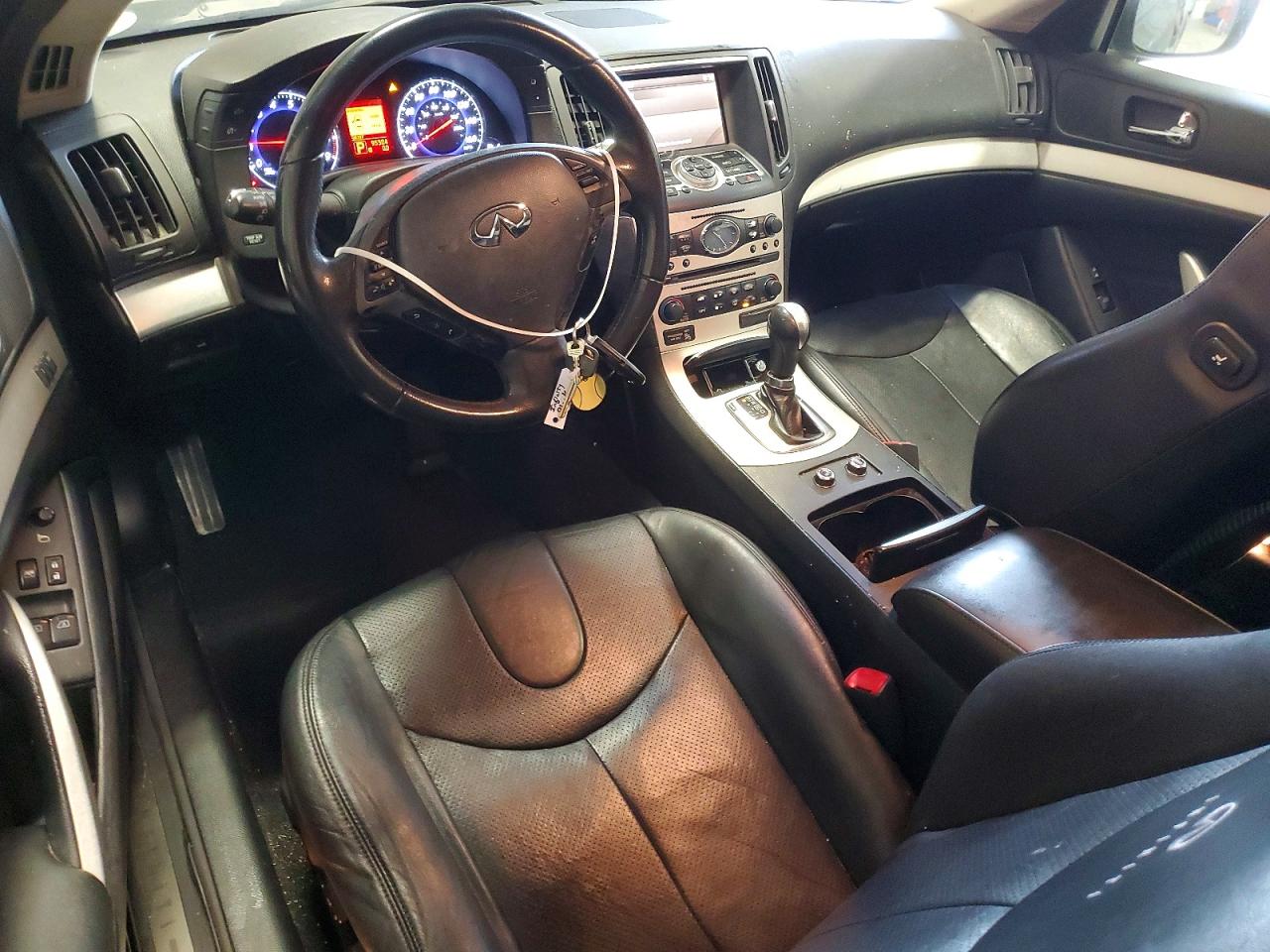 2009 INFINITI G37