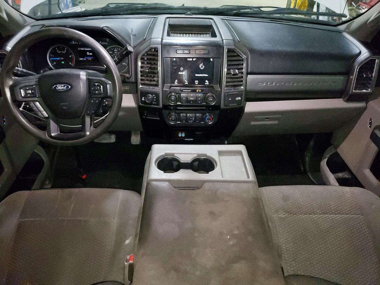 2017 FORD F350