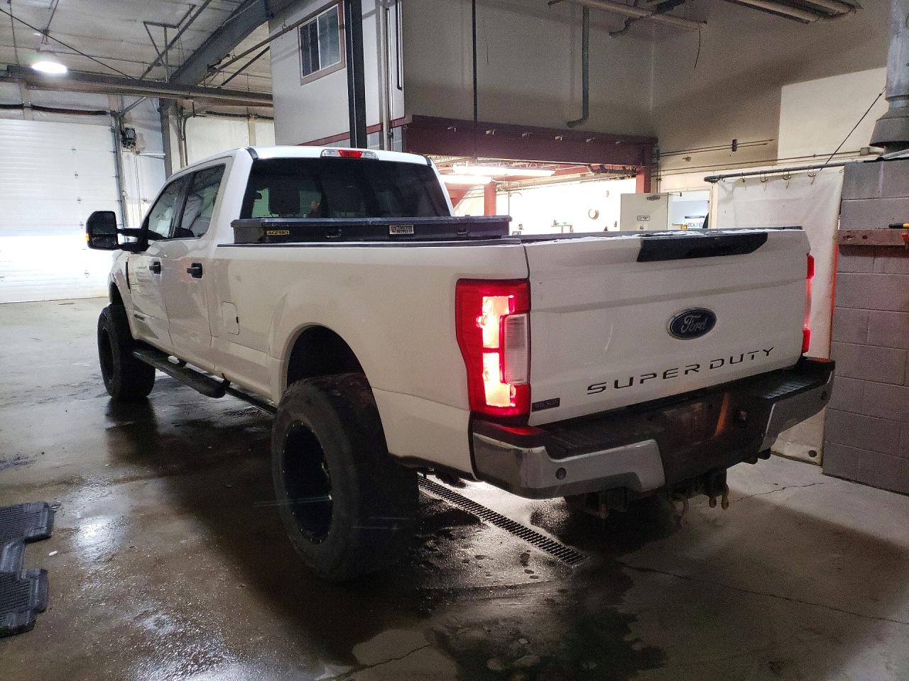 2017 FORD F350