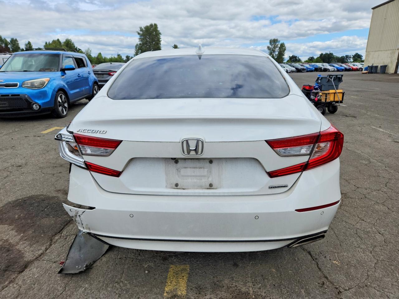 2018 HONDA ACCORD