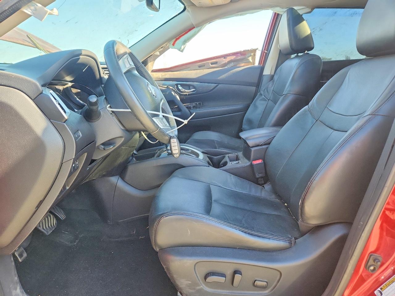 2014 NISSAN ROGUE