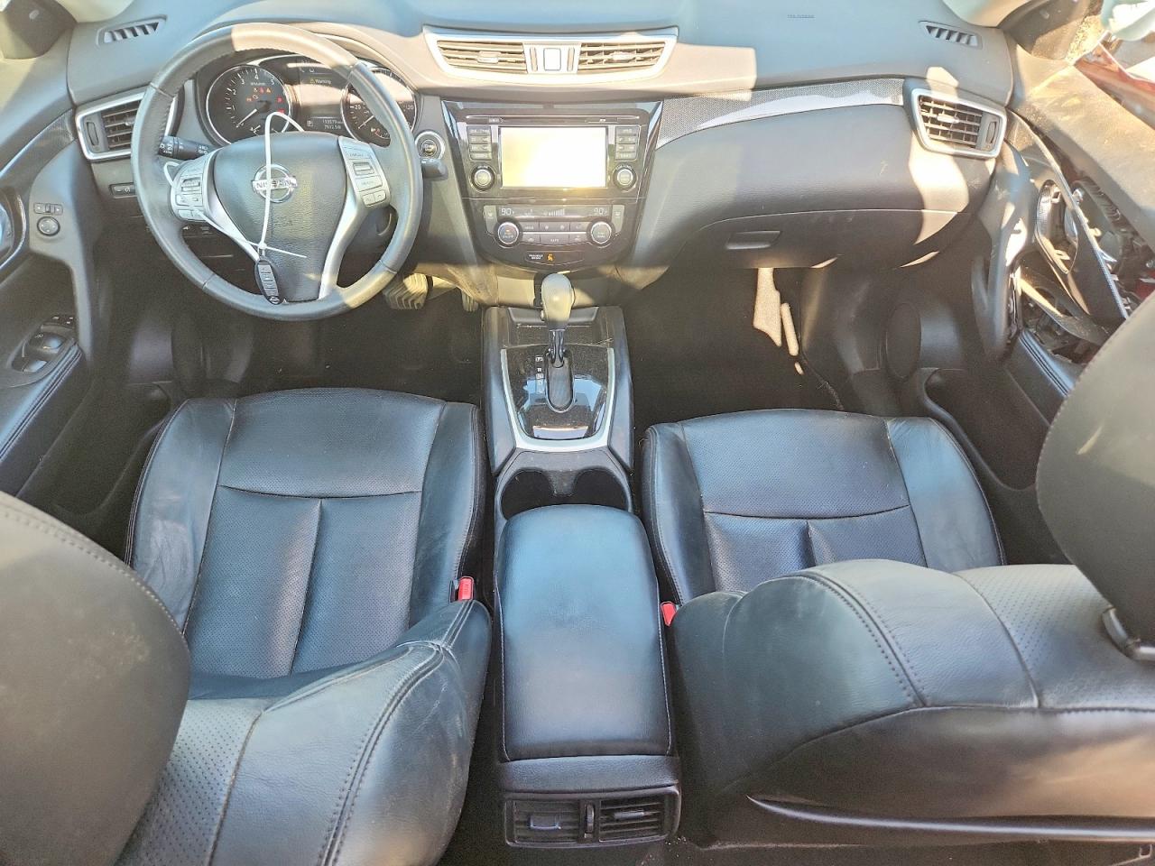 2014 NISSAN ROGUE