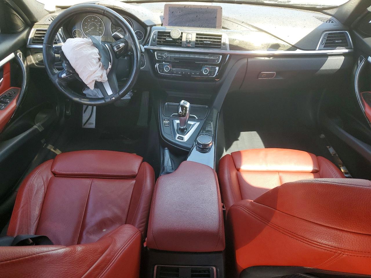2018 BMW 3 SERIES