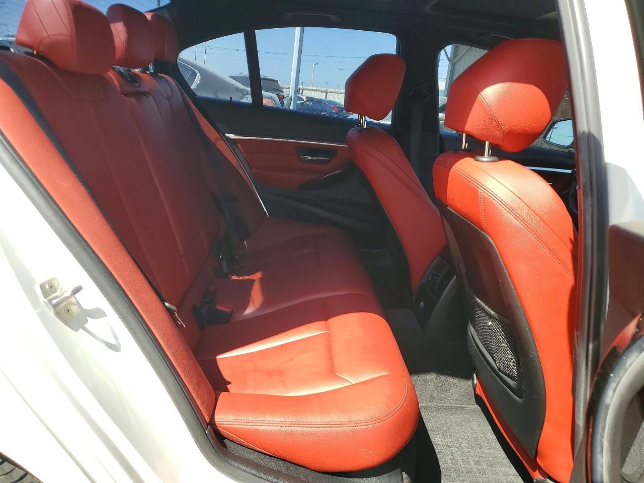 2018 BMW 3 SERIES