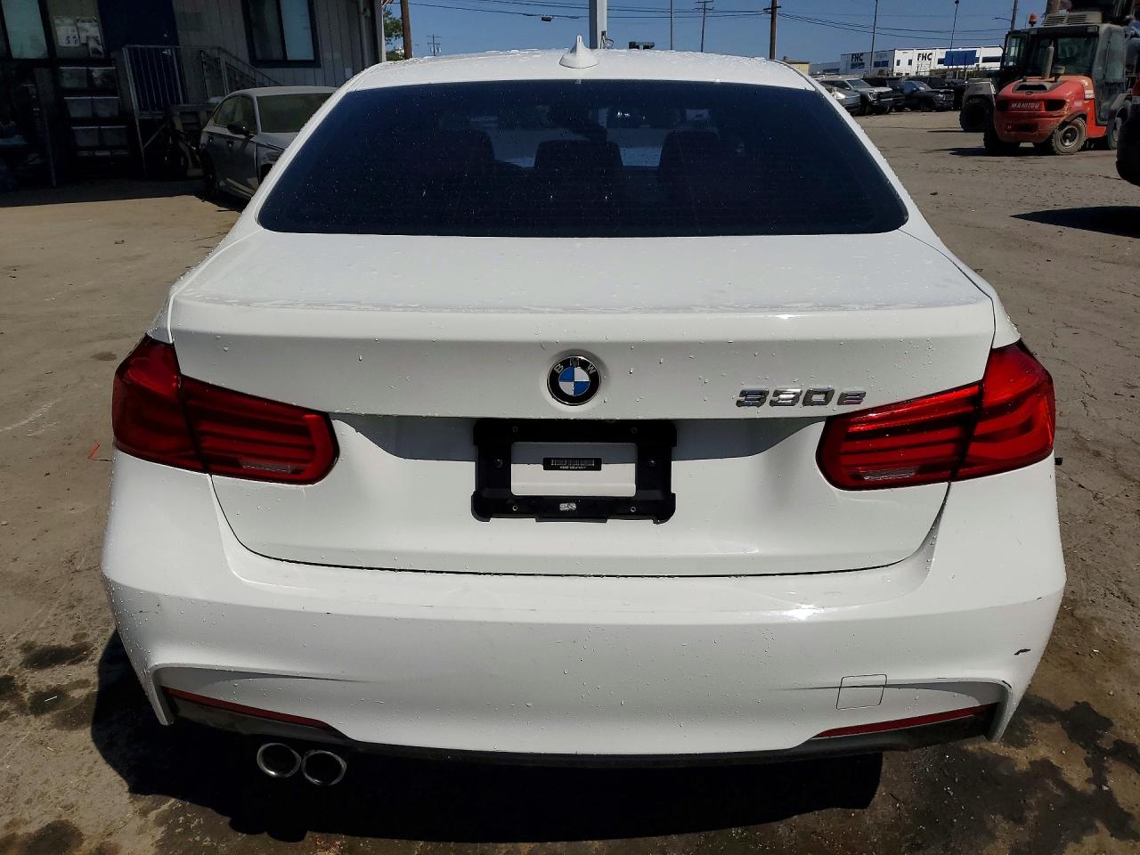 2018 BMW 3 SERIES