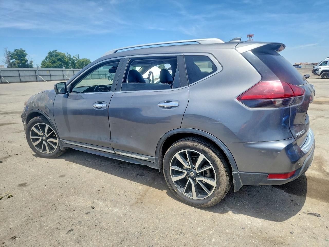2019 NISSAN ROGUE