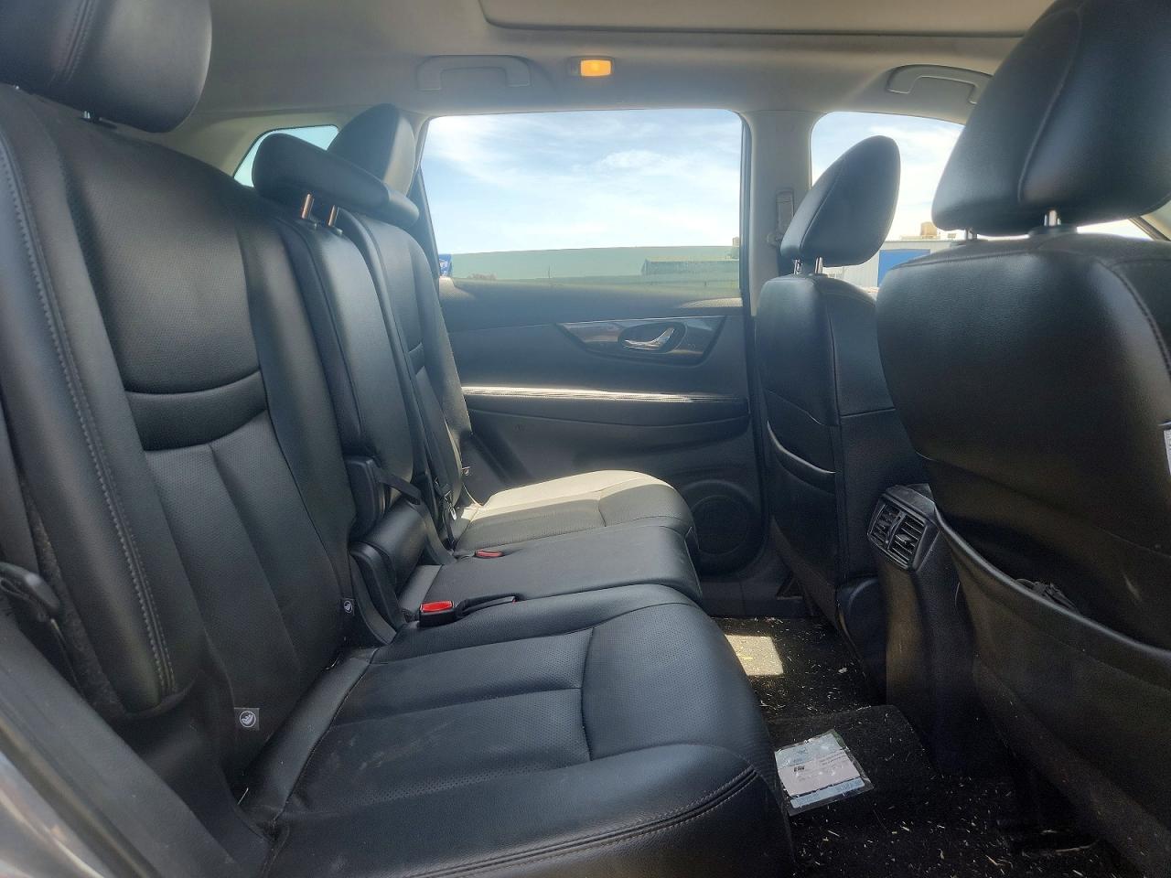 2019 NISSAN ROGUE