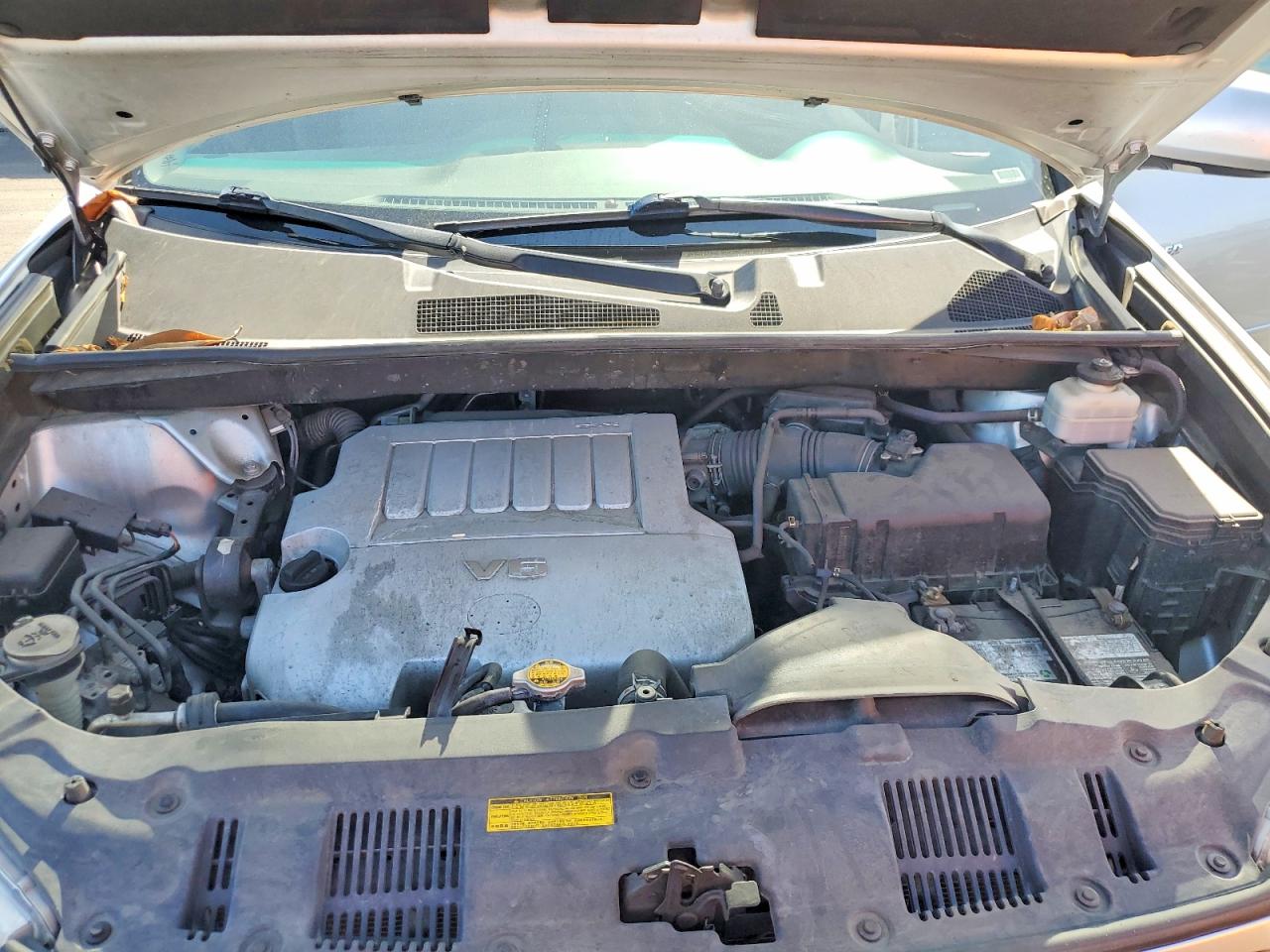 2011 TOYOTA HIGHLANDER