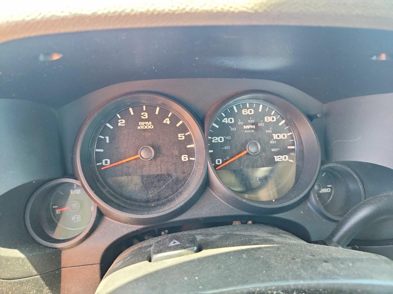 2011 CHEVROLET SILVERADO