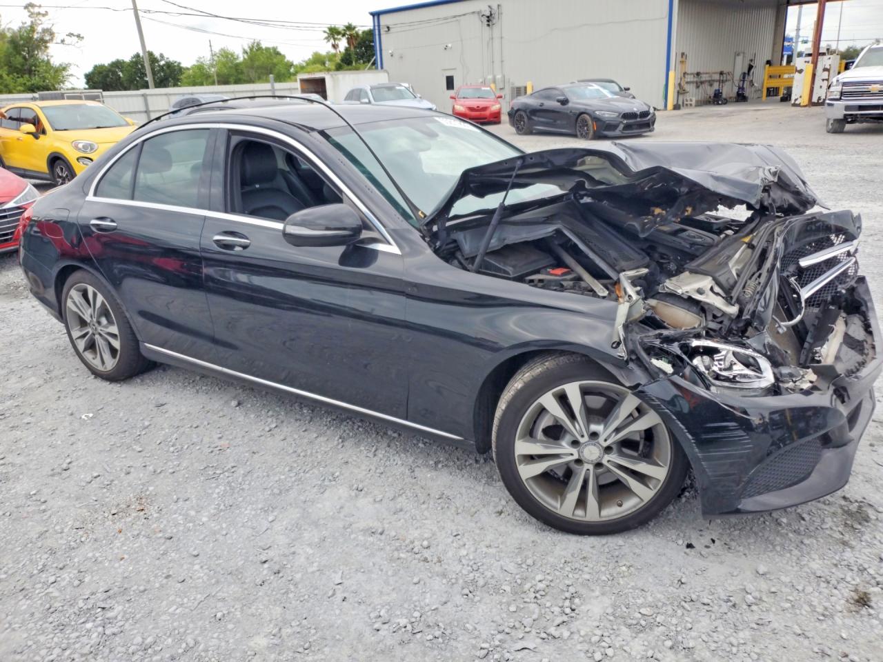 2017 MERCEDES-BENZ C-CLASS