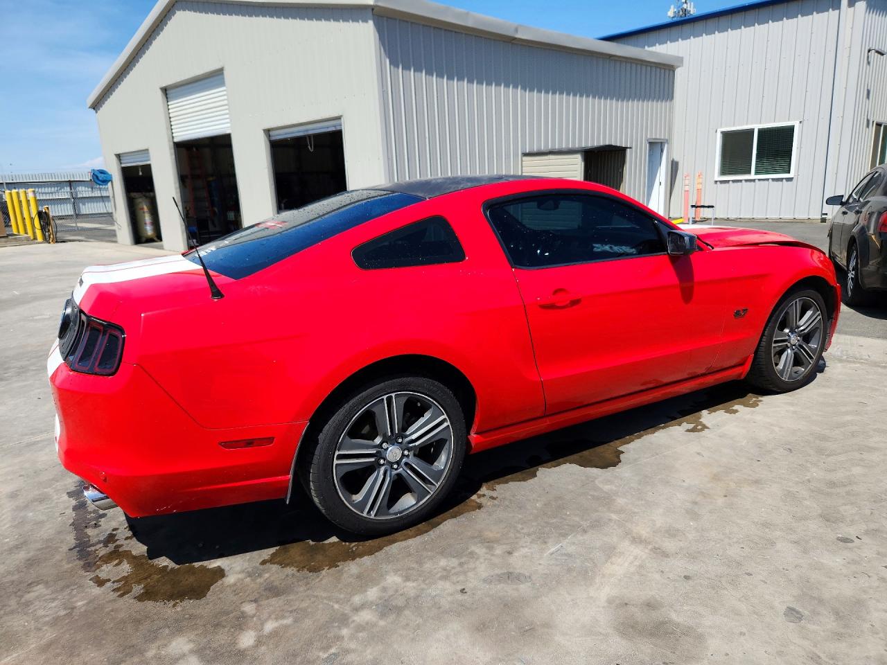2013 FORD MUSTANG