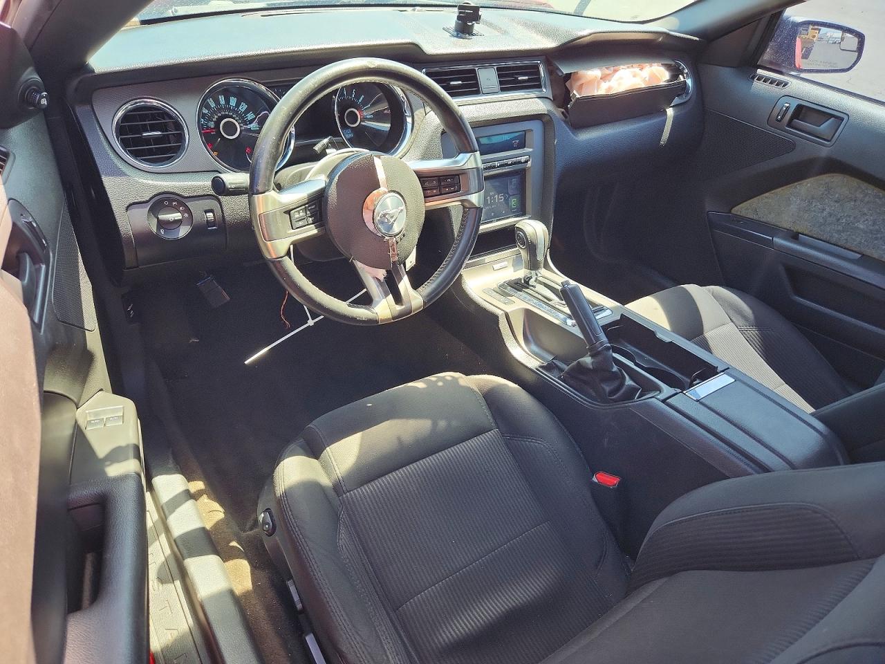2013 FORD MUSTANG