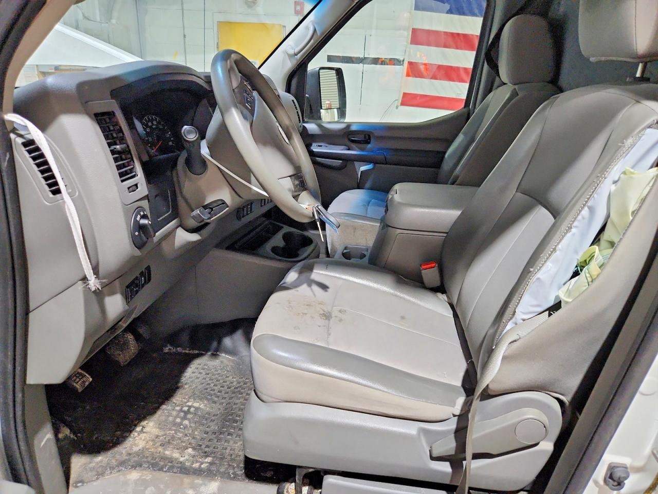 2019 NISSAN NV