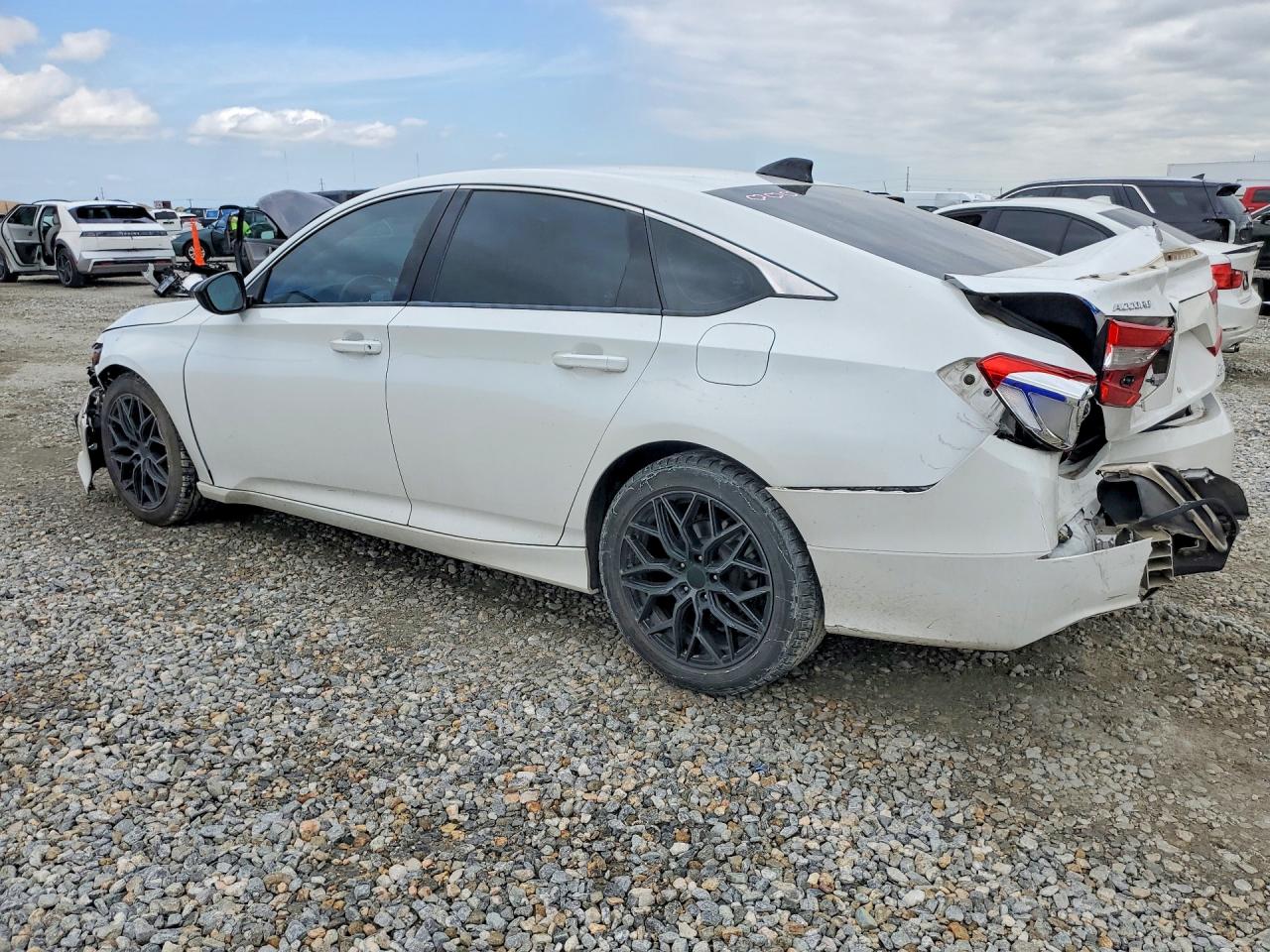2021 HONDA ACCORD