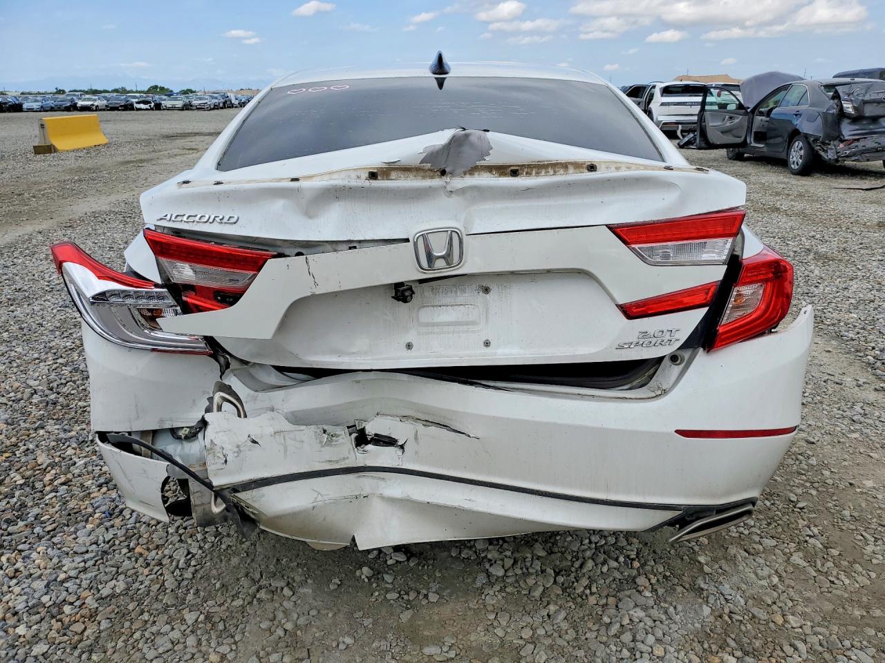 2021 HONDA ACCORD