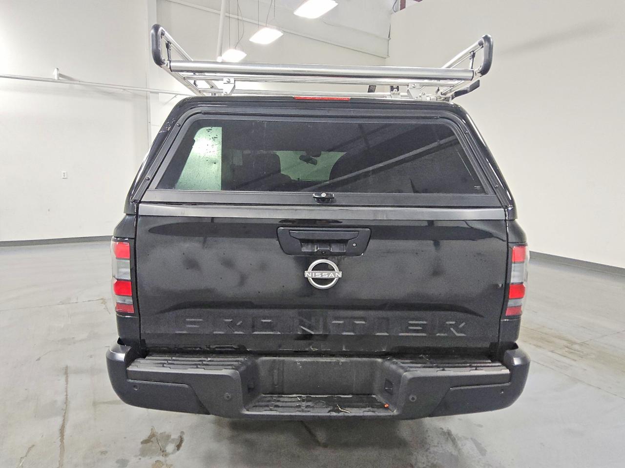 2024 NISSAN FRONTIER