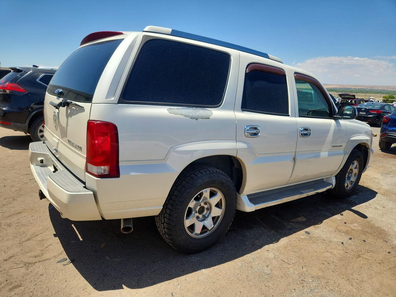2005 CADILLAC ESCALADE