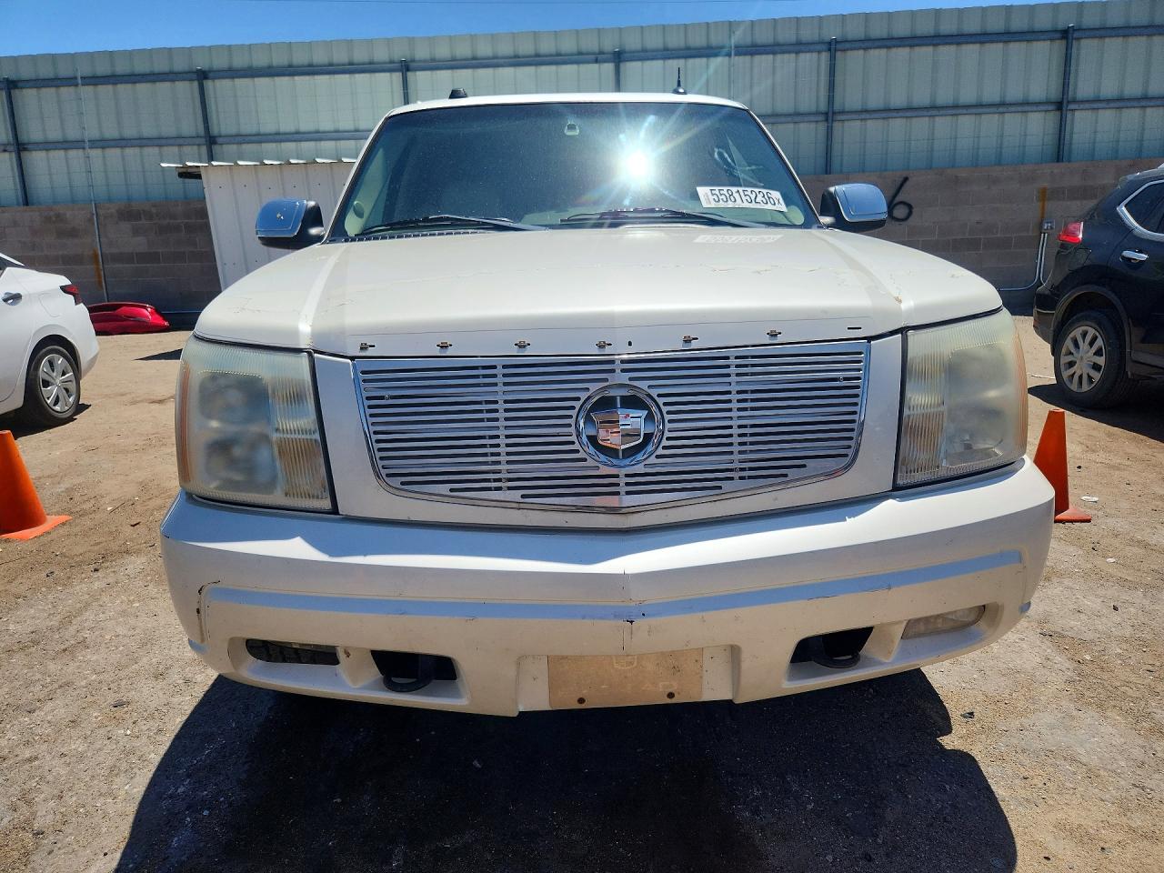 2005 CADILLAC ESCALADE