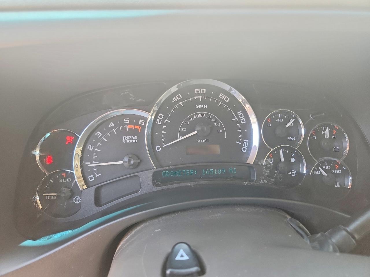 2005 CADILLAC ESCALADE
